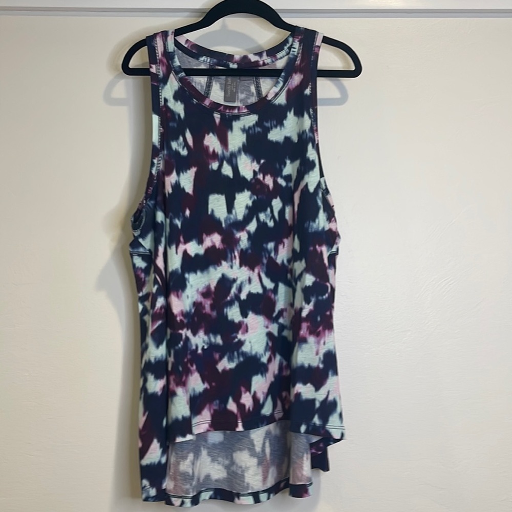 Sweaty Betty Easy Peazy Sustainable Vest Tank Top Blue Flow Print